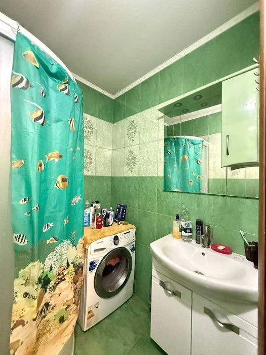 Продам 2-комн. квартиру с большой Кухней-Гостиной на Котовск
