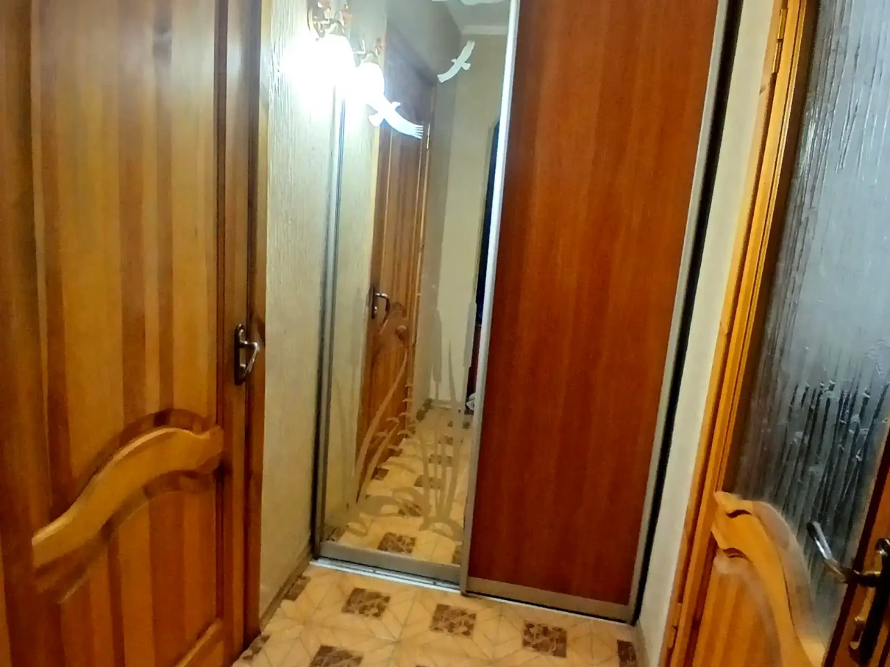 Сдается квартира 2-комн. 45 м² 1/5 этажа