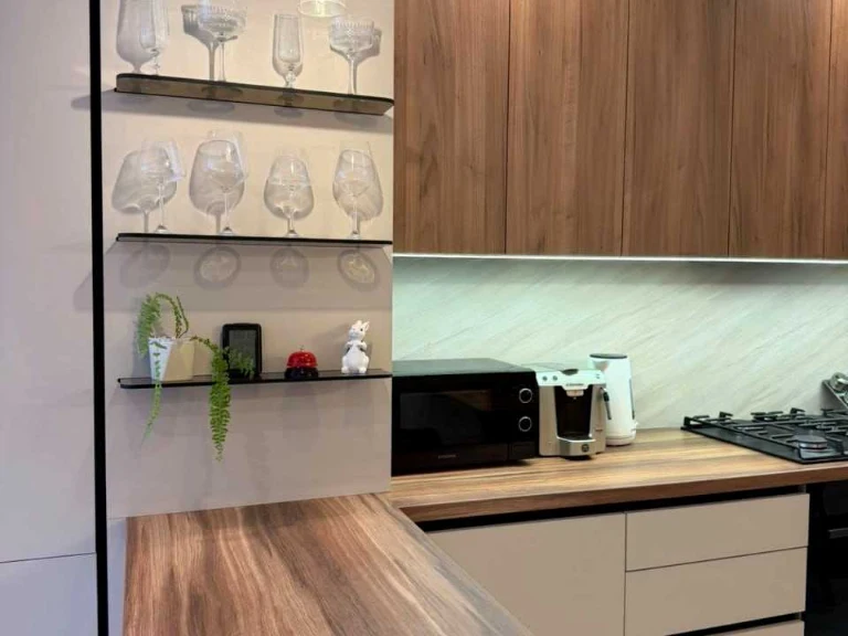 Apartment. Uzhgorod, Kapushanska st.