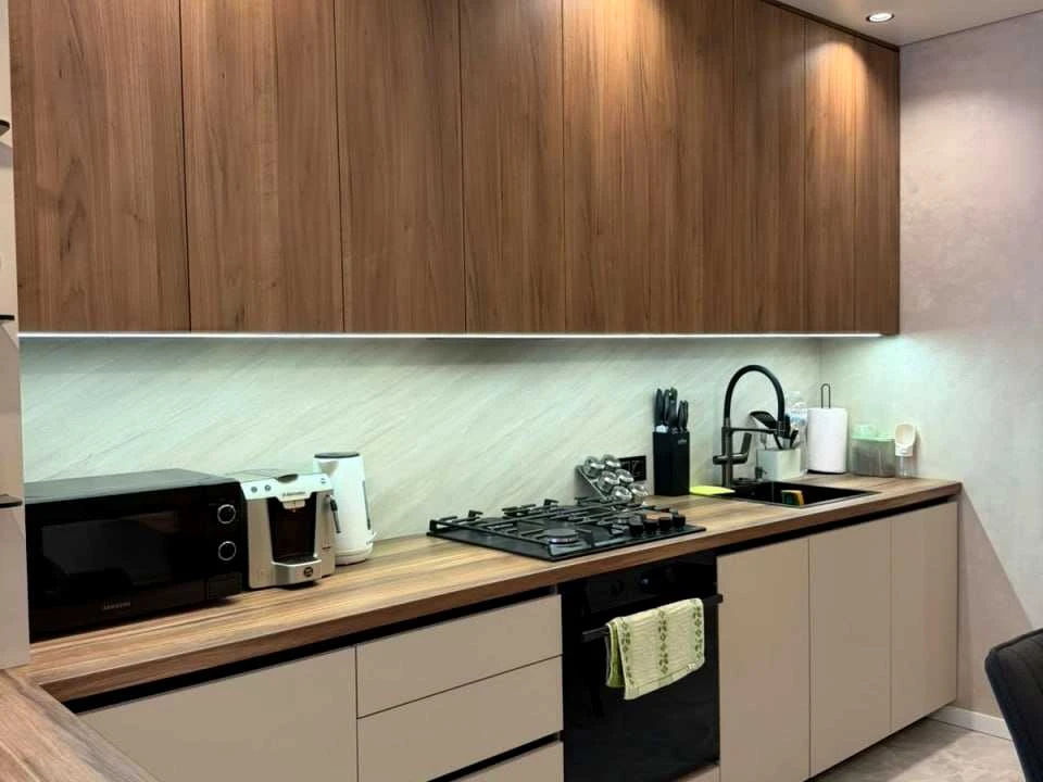 Apartment. Uzhgorod, Kapushanska st.