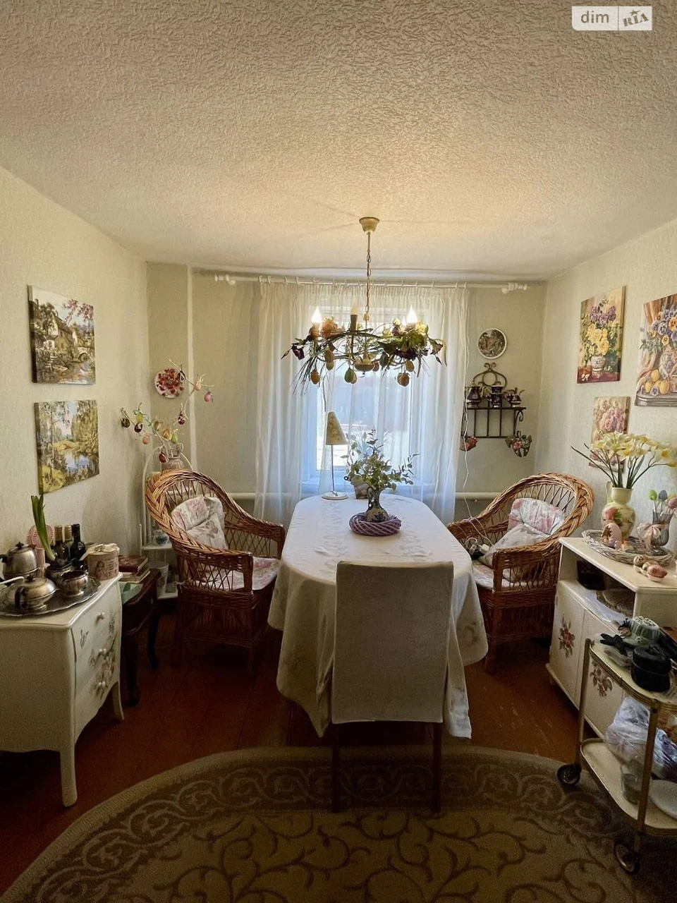 Sale of a Part of a House in Dakhnivka