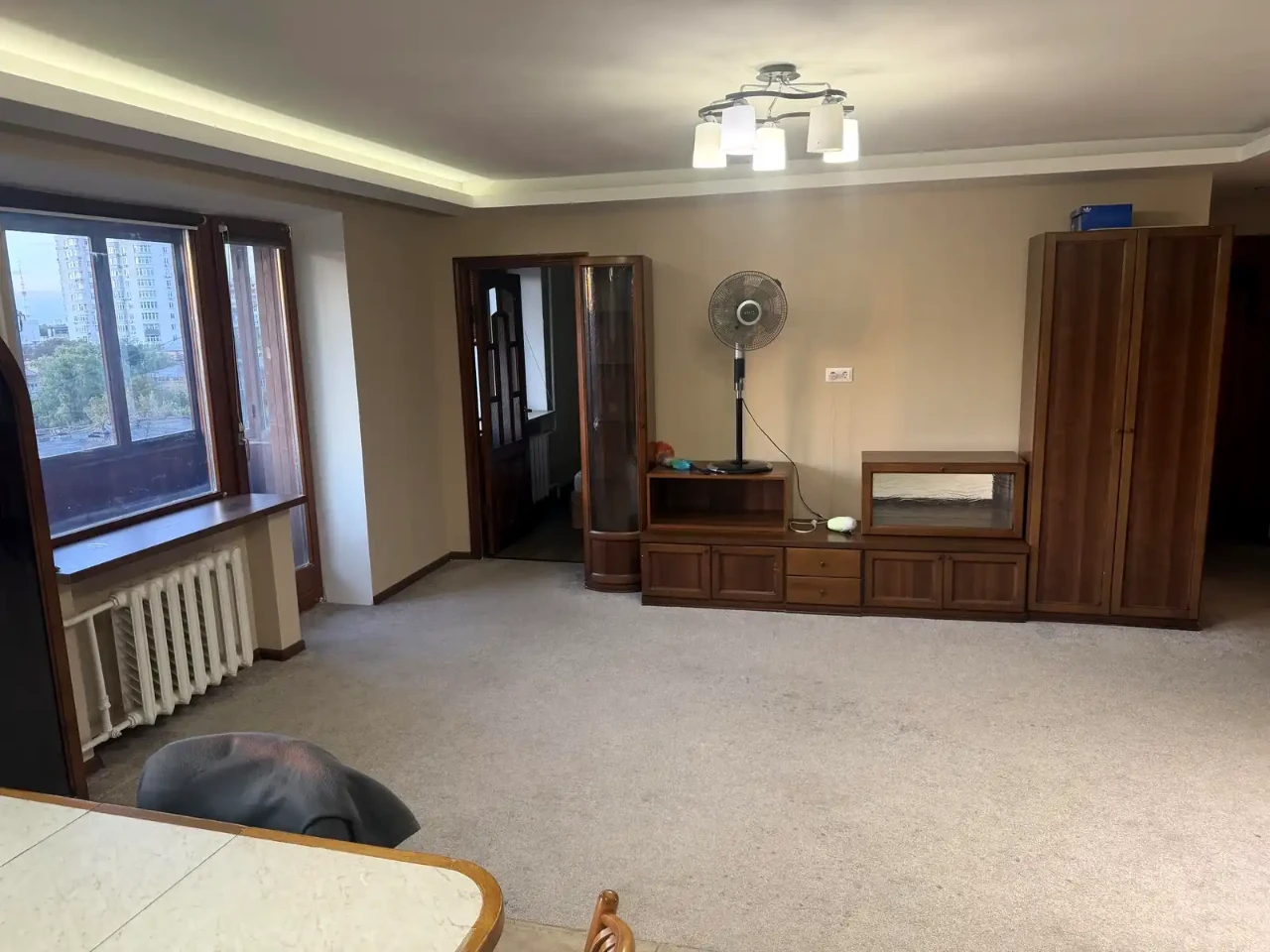 Сдается квартира 4-комнатная 85 м² на 8/9 этаже