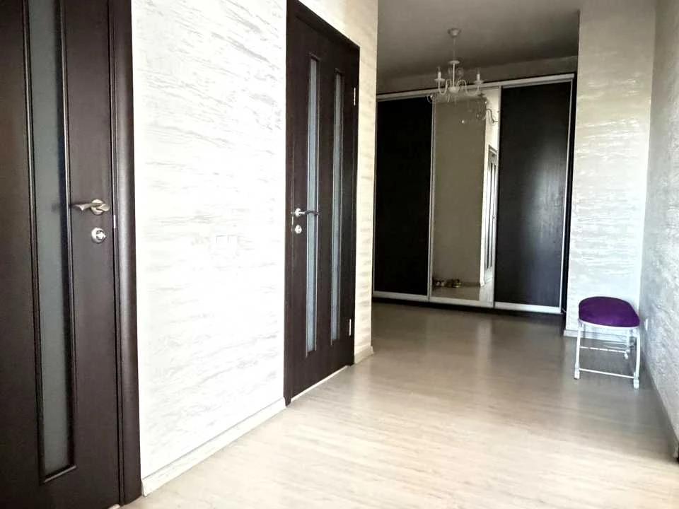 Apartment. Dragomannova st., Kyiv