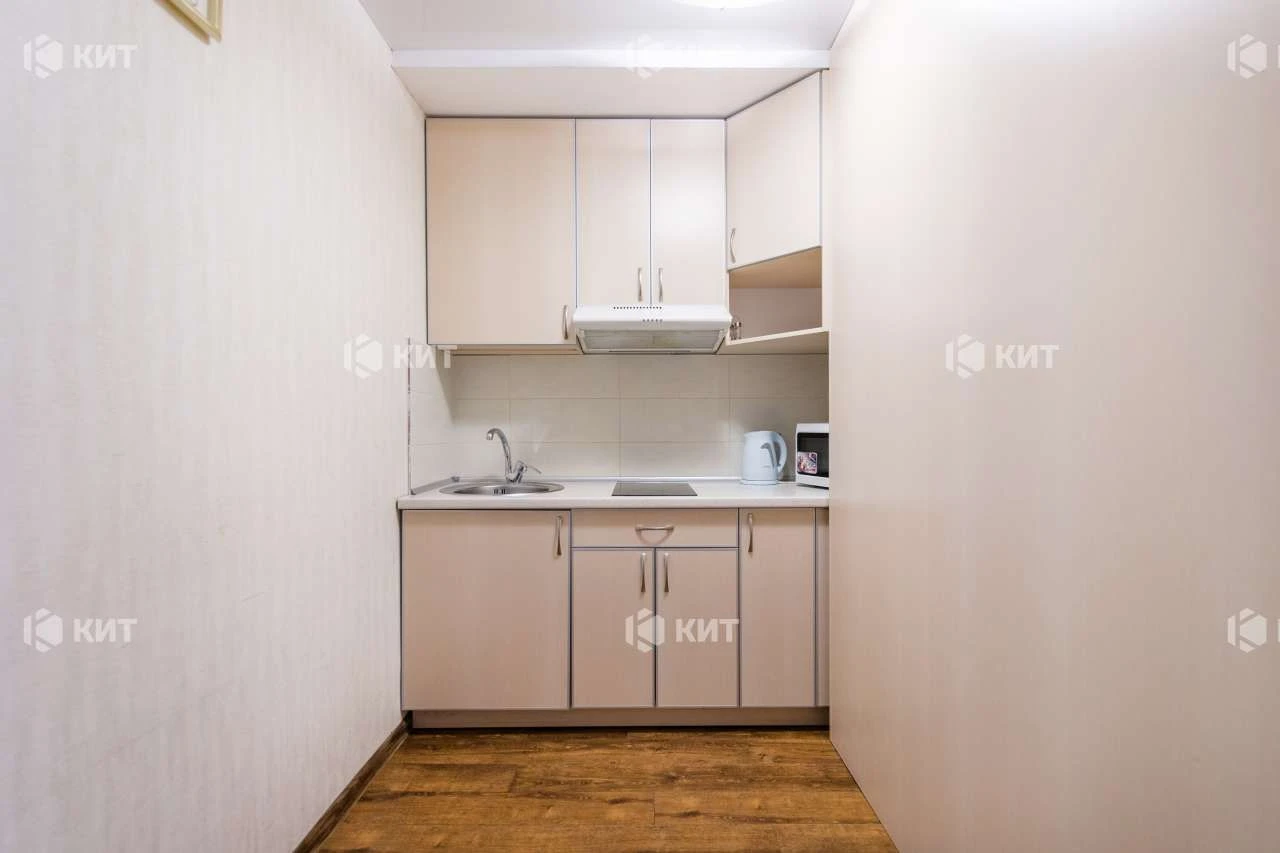 Apartment for Sale: Kharkov, Sport. Gagarin, Povst, 35 m²