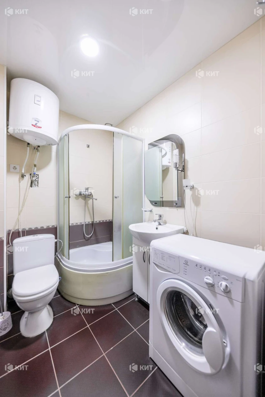 Apartment for Sale: Kharkov, Sport. Gagarin, Povst, 35 m²