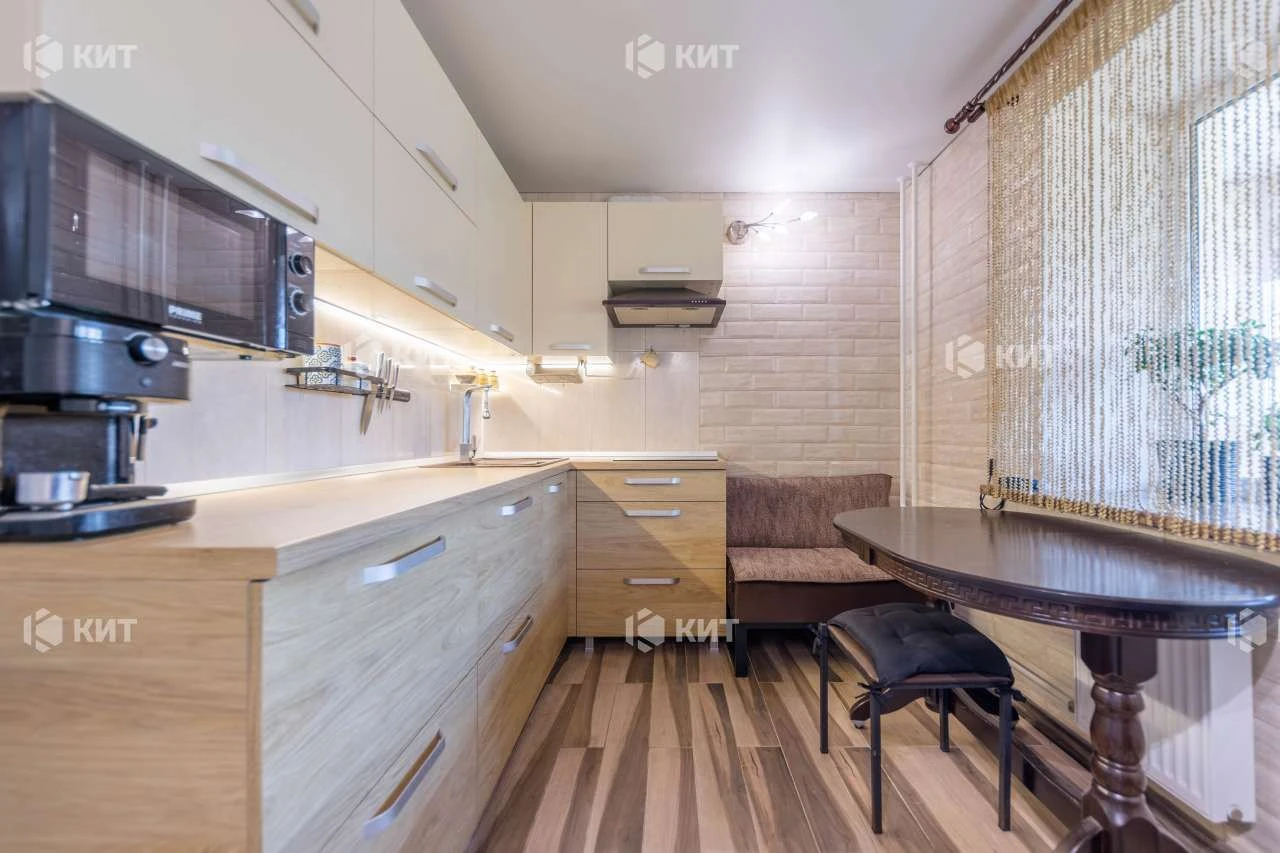 Apartment for Sale, Kharkiv, Chohlana Hora, 56 sq m