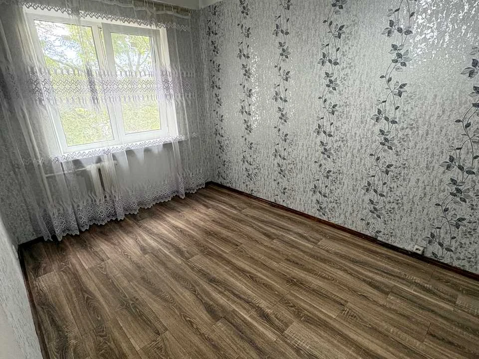 Квартира. Запоріжжя, Дмитра Донцова улица