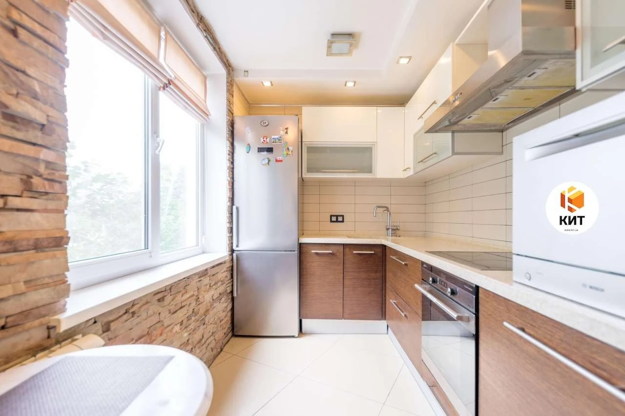 Продаж квартири, Харьков, Олексиевка, 65 м²