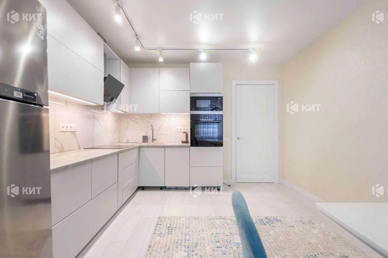 Apartment for Sale, Kharkiv, Sokolyky, 105 sq m