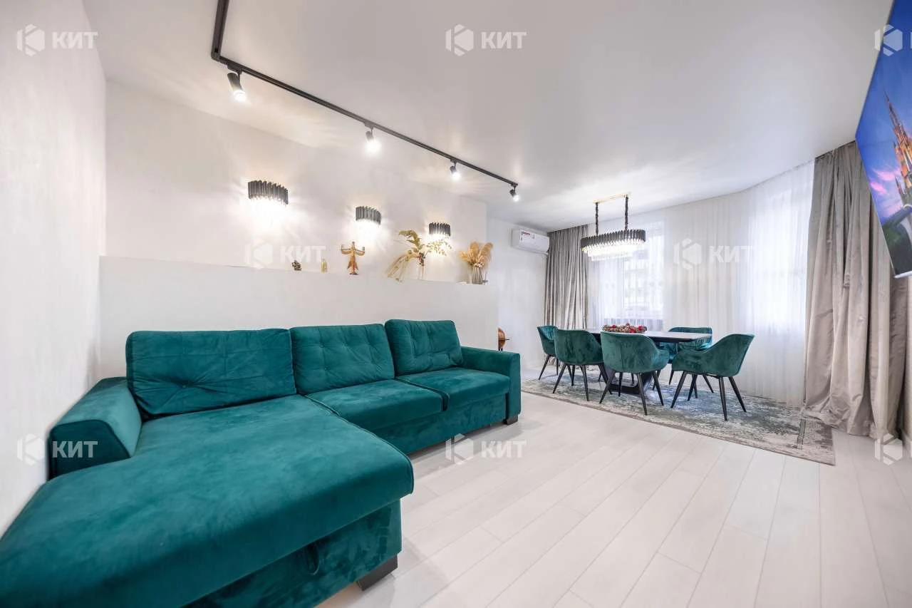 Apartment for Sale, Kharkiv, Sokolyky, 105 sq m