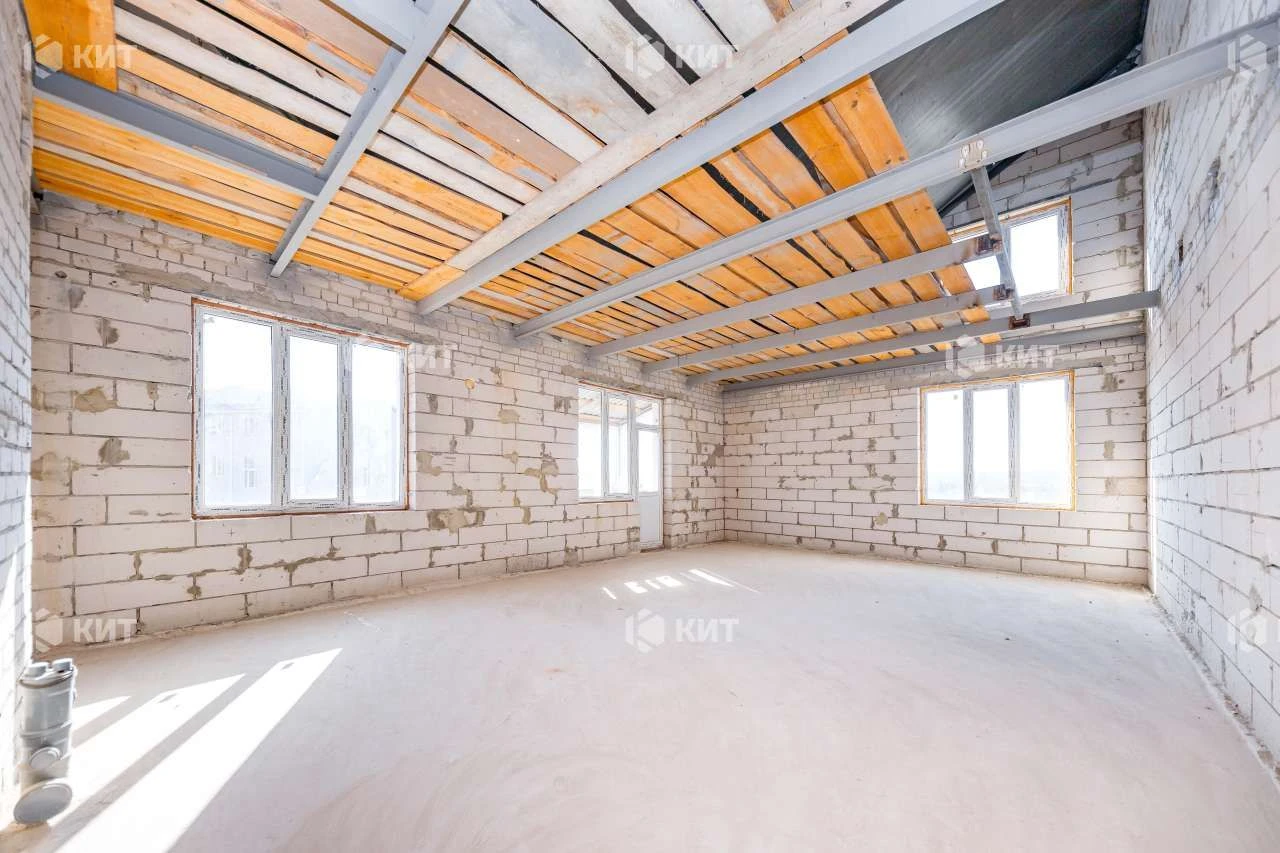 Apartment for Sale, Kharkiv, Klochkovska, 68 sq m