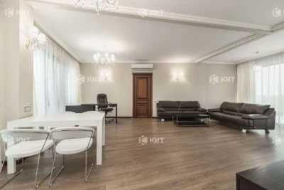 Apartment for Sale, Kharkiv, Pavlov Pole, 105 m²