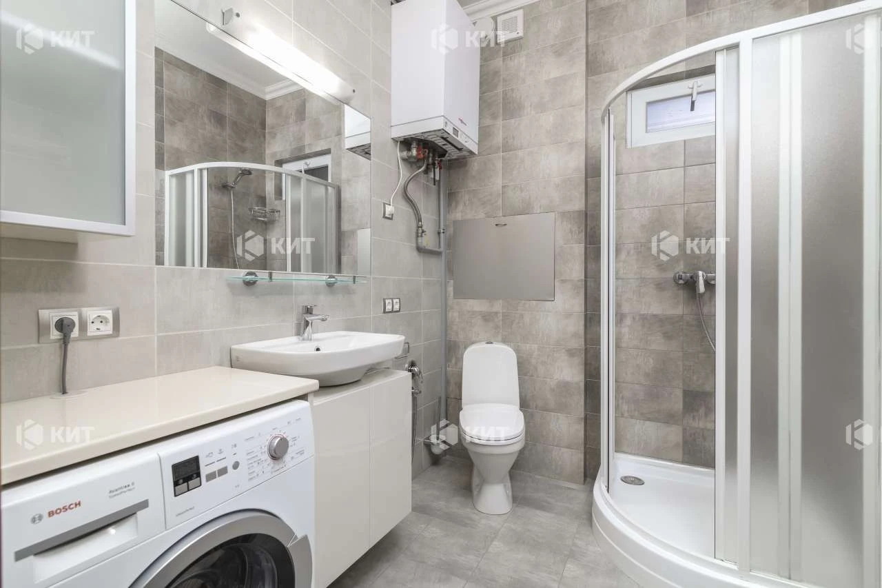 Apartment for Sale, Kharkiv, Pavlov Pole, 105 m²