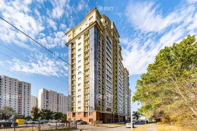 Apartment for Sale, Kharkiv, Sokilnyk, 137 m²