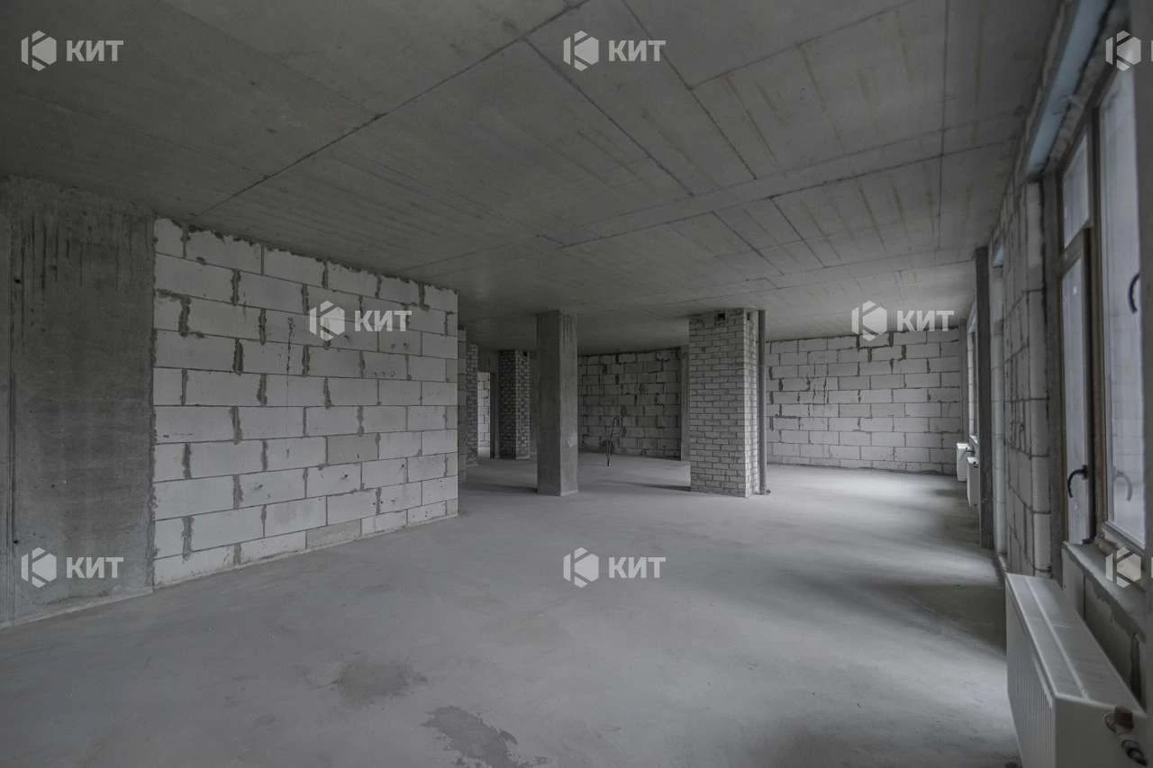 Apartment for Sale, Kharkiv, Sokilnyk, 137 m²