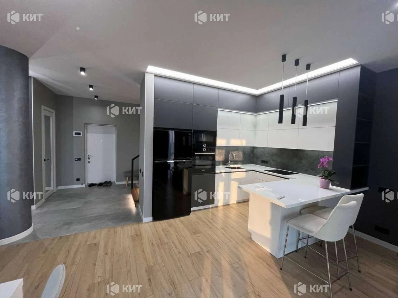 Apartment for Sale: Kharkiv, Klochkovska, 170 sq m