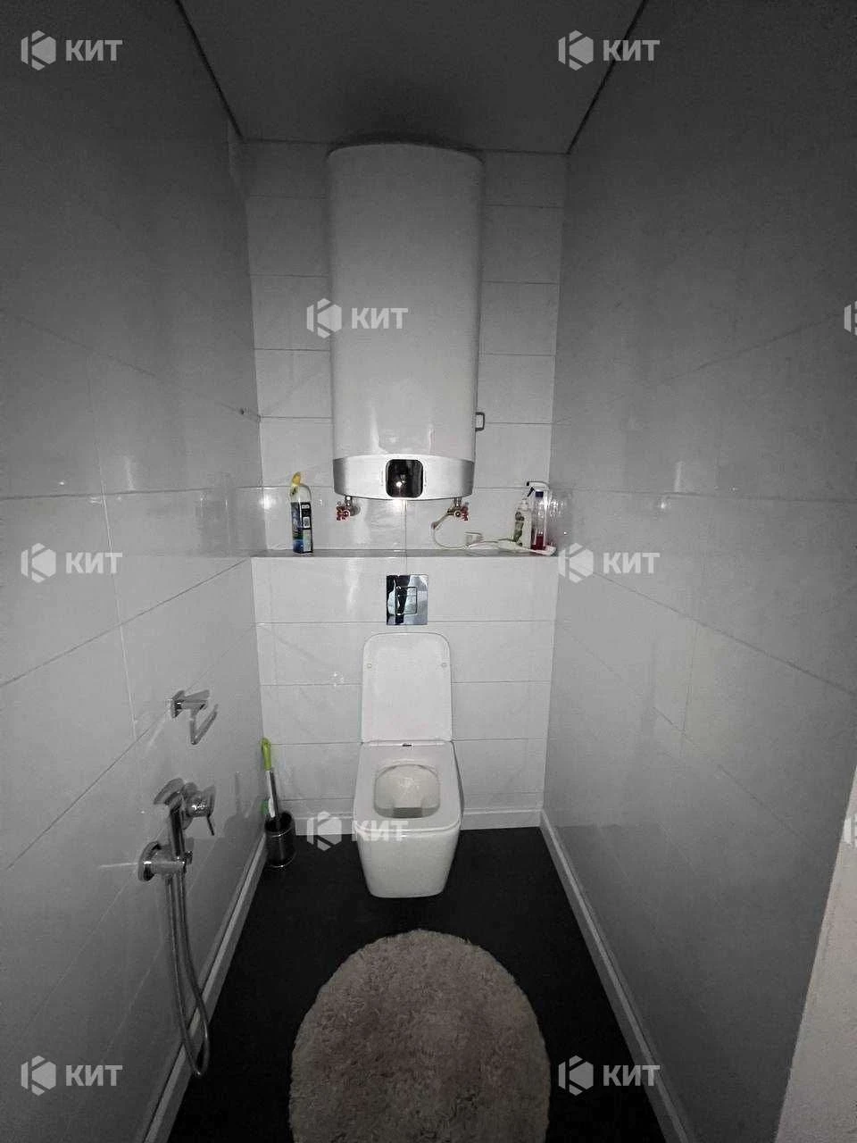 Apartment for Sale, Kharkov, Sport.Gagar.Povst., 69 m²