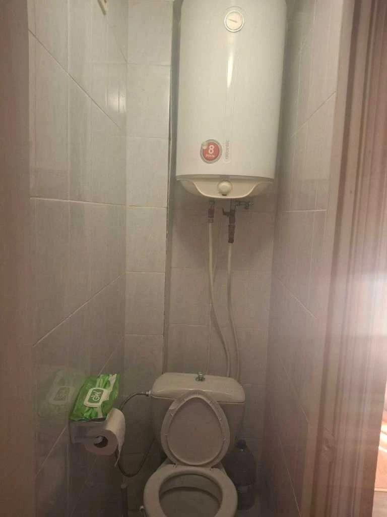 Продается двухкомнатная квартира (45 м²) в Киеве, Деснянский район