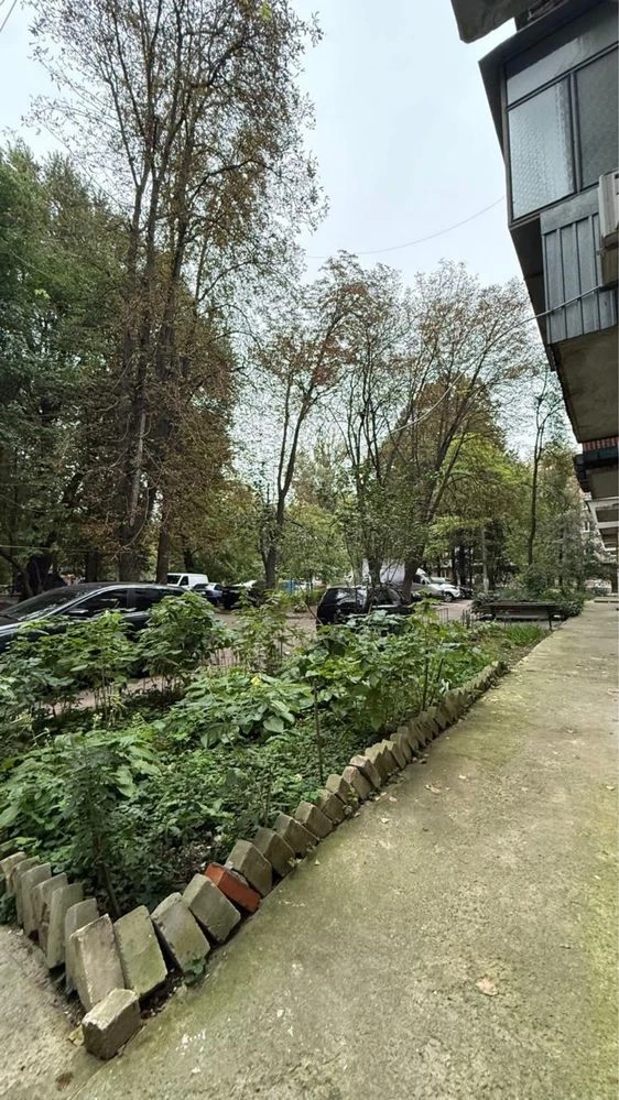 Sale of Property at Polya Avenue, Gavrilenko Street 2. Bogdan Khmelnicky Titov