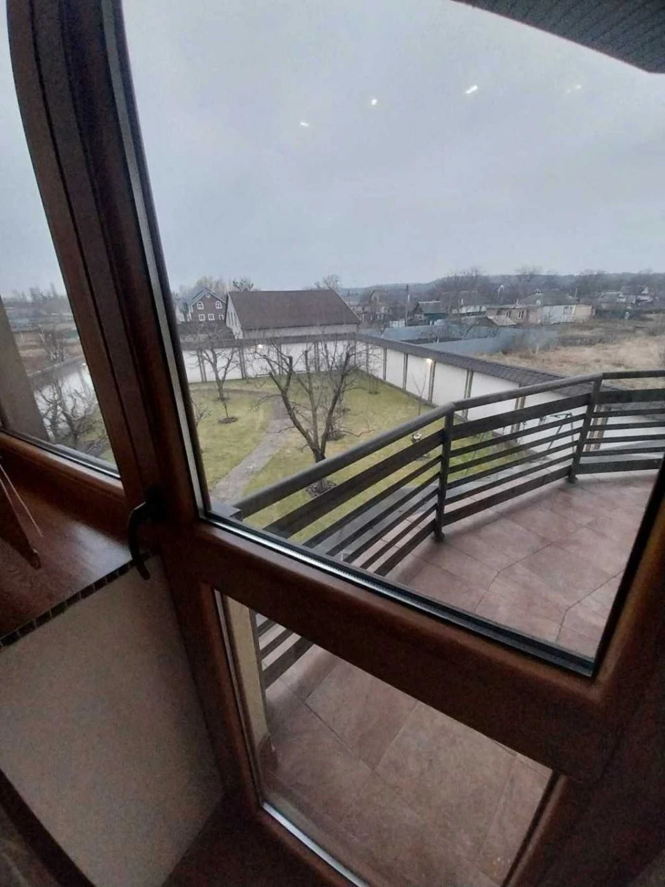 For Sale: 5 Bedrooms, 265 m² in Kyiv, Holosiiv, Chapayevka