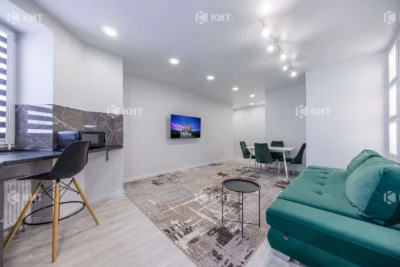 Apartment for Sale, Kharkiv, Sokilniki, 100 m²