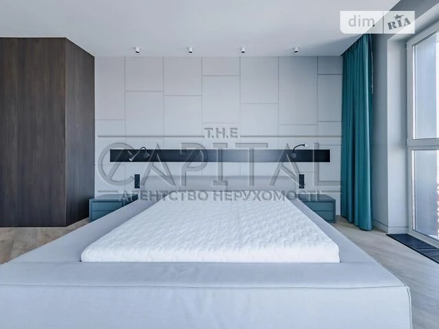 Sale of 3-room apartment 73 sq. m on Mytropolyta Vasylya Lypki St.