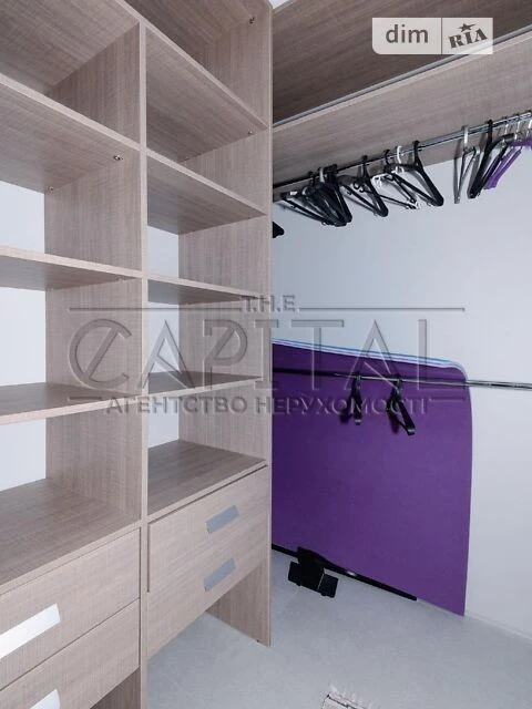 Sale of 3-room apartment 73 sq. m on Mytropolyta Vasylya Lypki St.