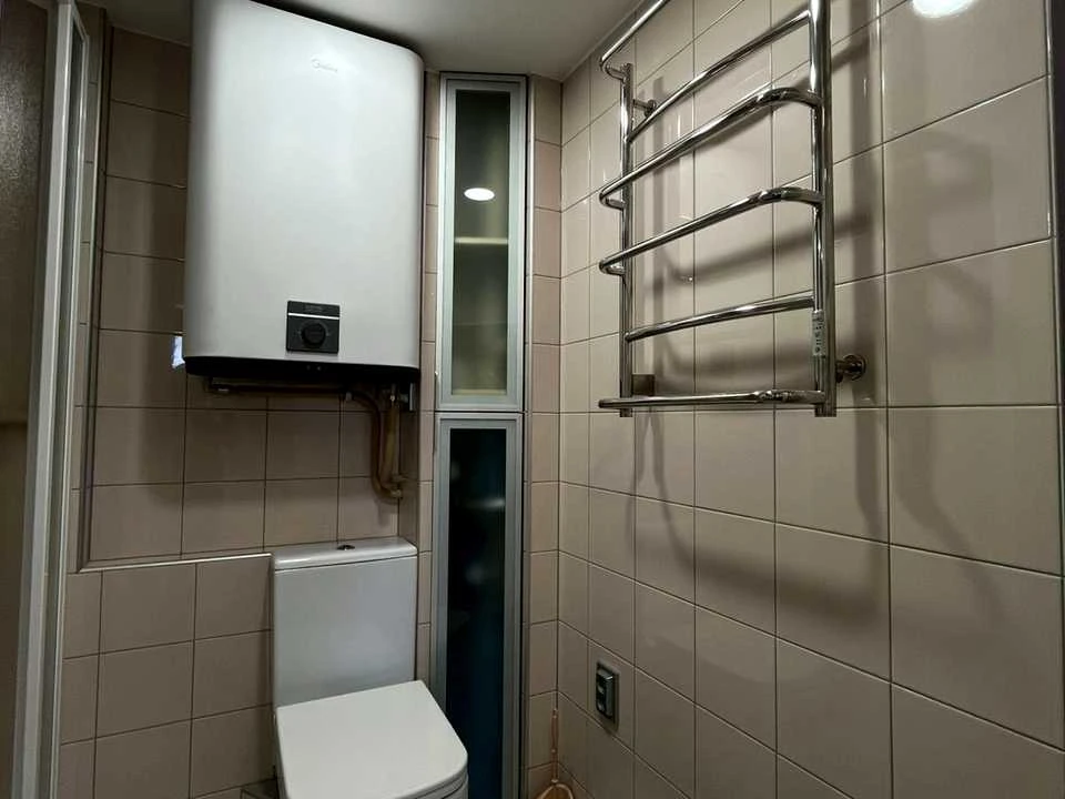 Apartment. Chernivtsi, Main Street