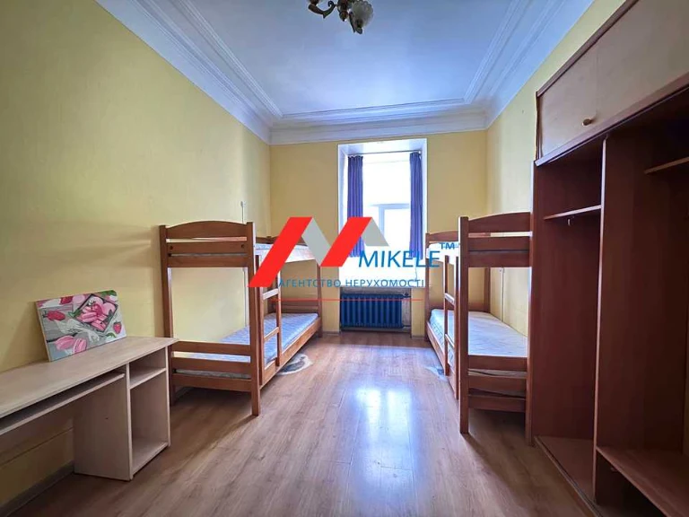 Apartment. Khreshchatyk st.