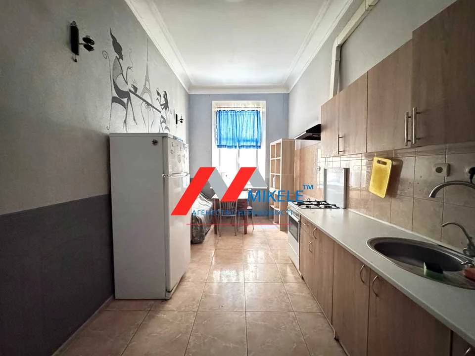 Apartment. Khreshchatyk st.