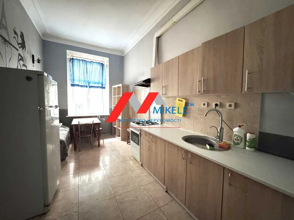 Apartment. Khreshchatyk st.
