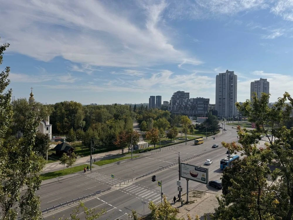 Продається 4-кімнатна квартира, Перемога, Січ, Бульвар