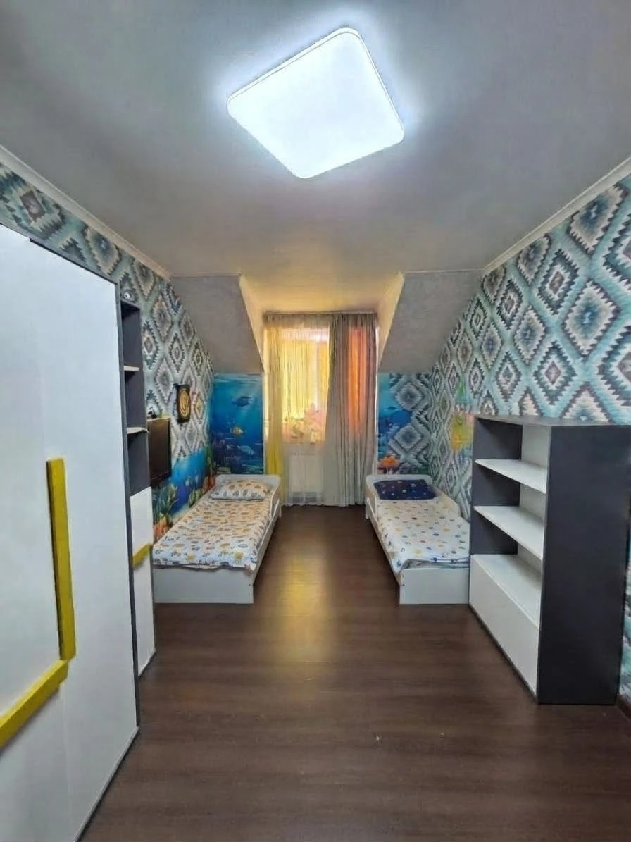 3-room apartment, Ruska Street