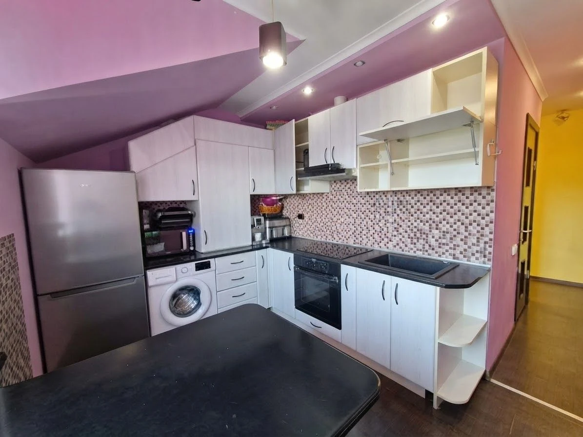 3-room apartment, Ruska Street