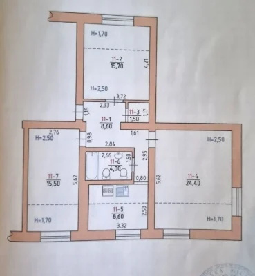 3-room apartment, Ruska Street