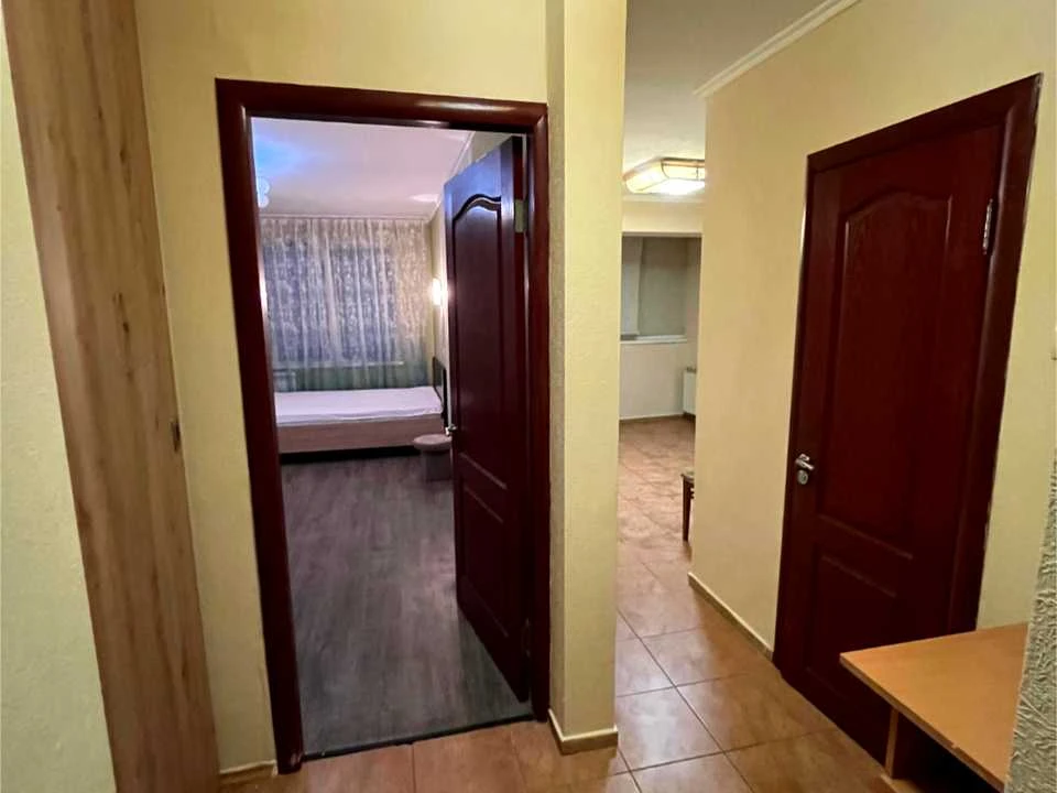 Квартира. Київ, Оболонська площа
