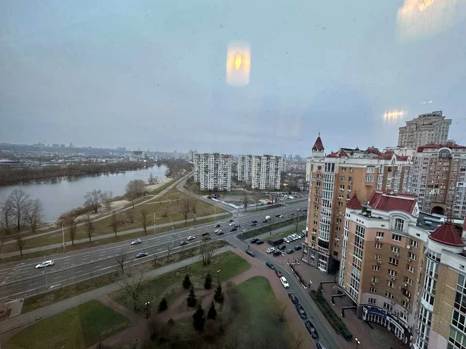 Квартира. Київ, Володимира Івасюка просп.