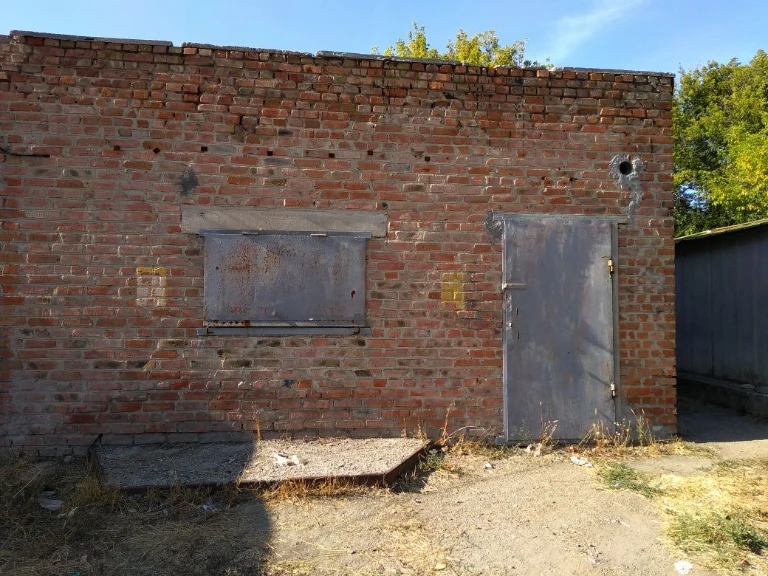 Продається міцна будівля 38 м²