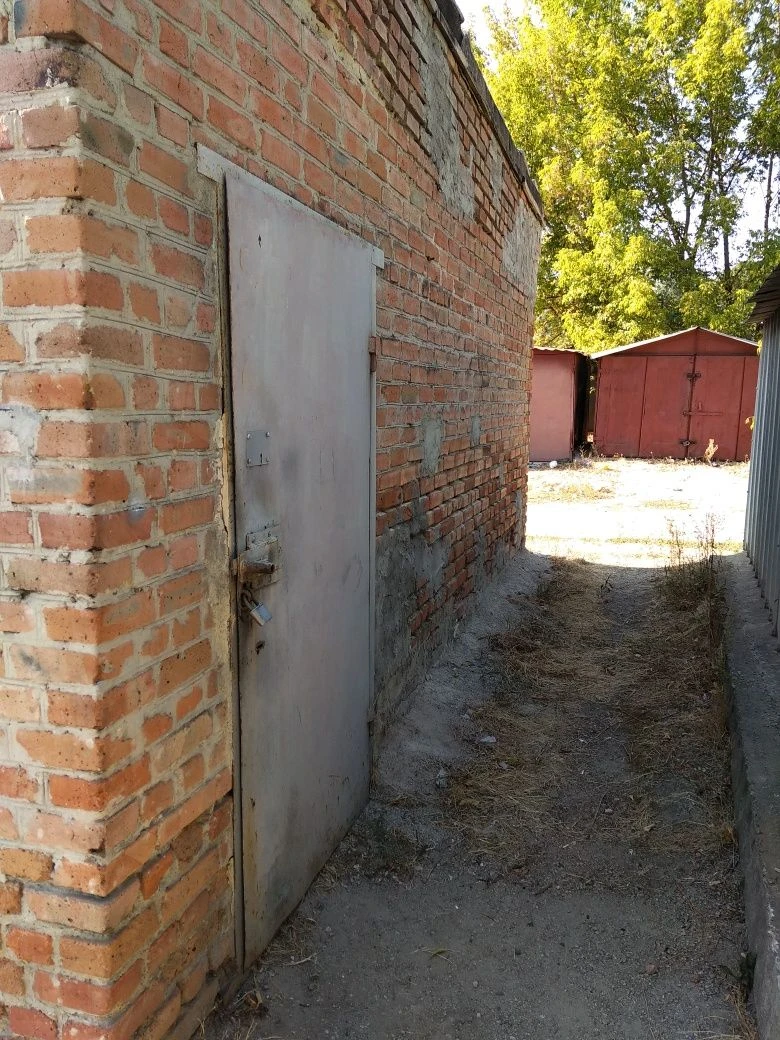 Продається міцна будівля 38 м²