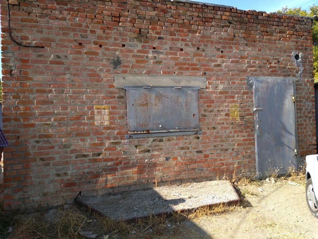 Продається міцна будівля 38 м²