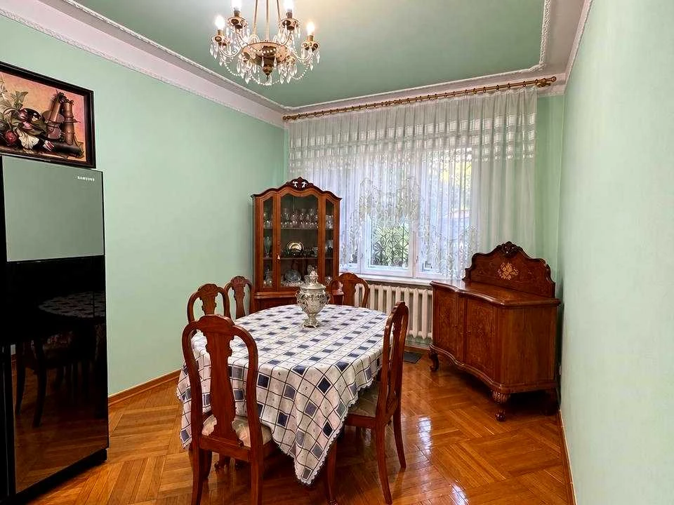 Будинок. Чернівці, Гостомельський пров.