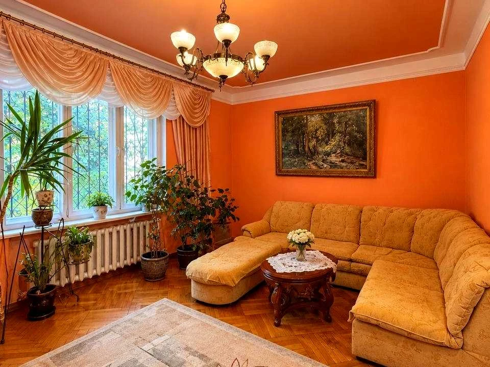 Будинок. Чернівці, Гостомельський пров.