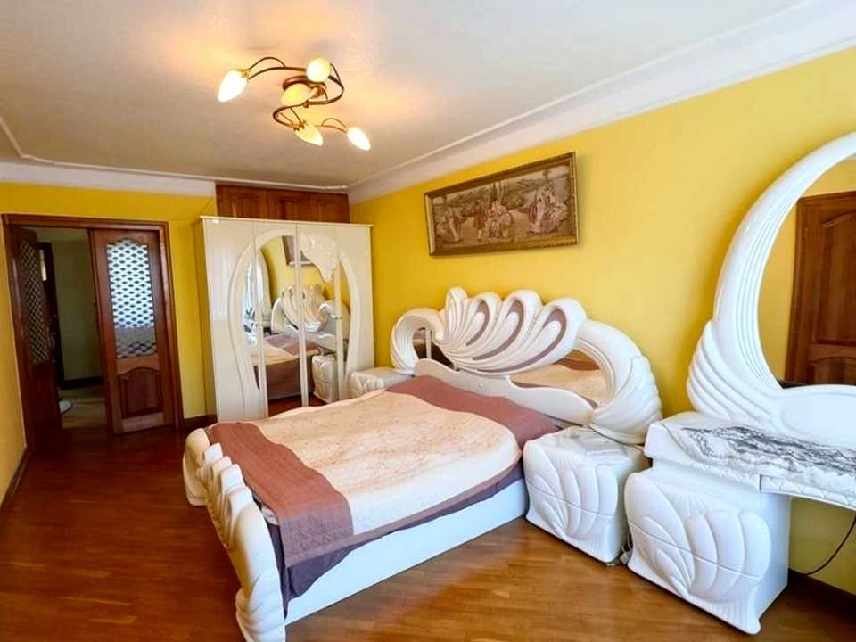 Будинок. Чернівці, Гостомельський пров.