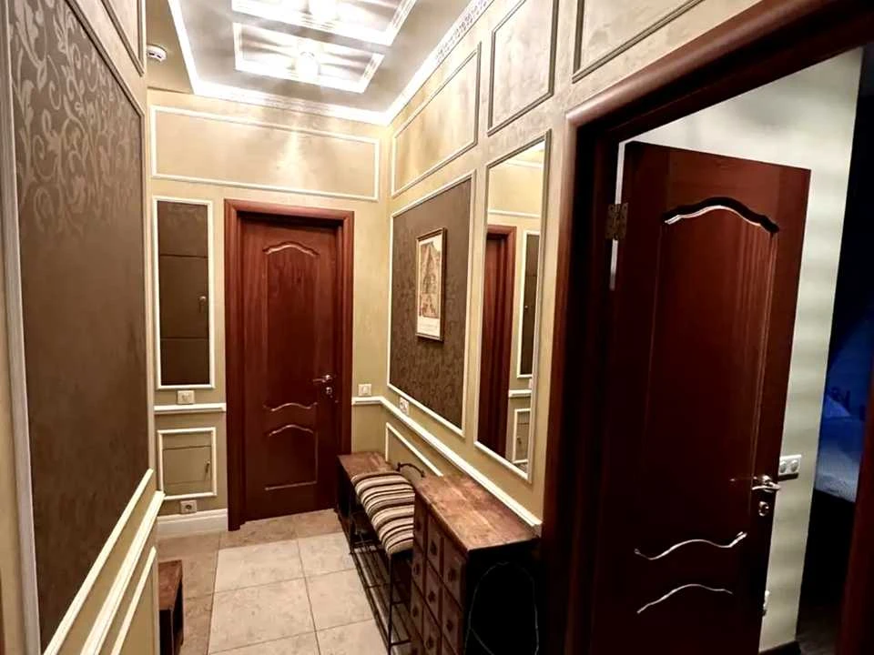 Apartment. Volodymyr Iasiuk Street, Kyiv
