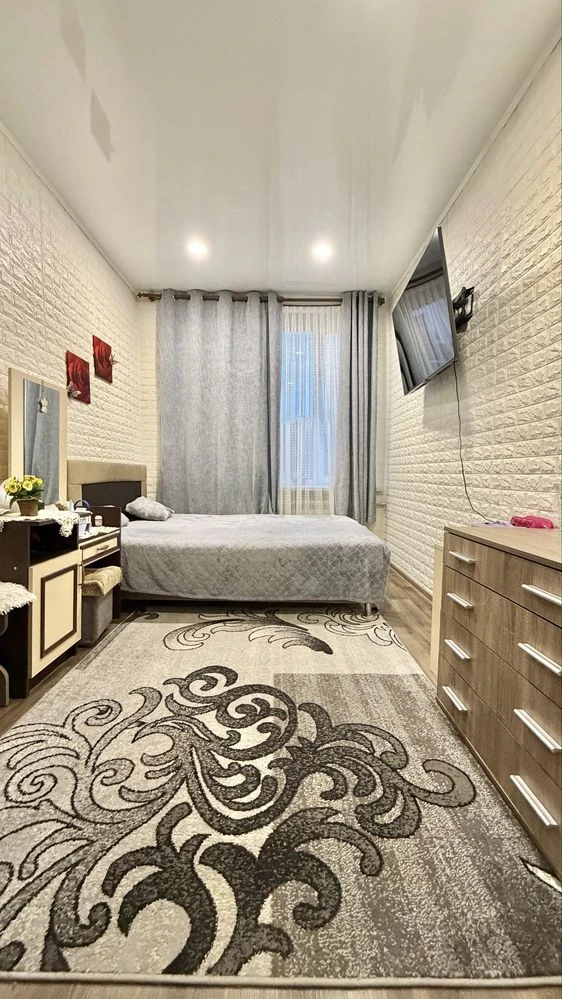 For Sale: 2-bedroom apartment on Working Street