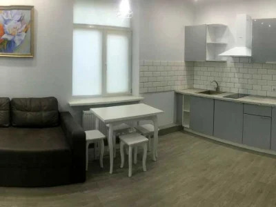 Будинок. Лісозахисна вулиця, Київ