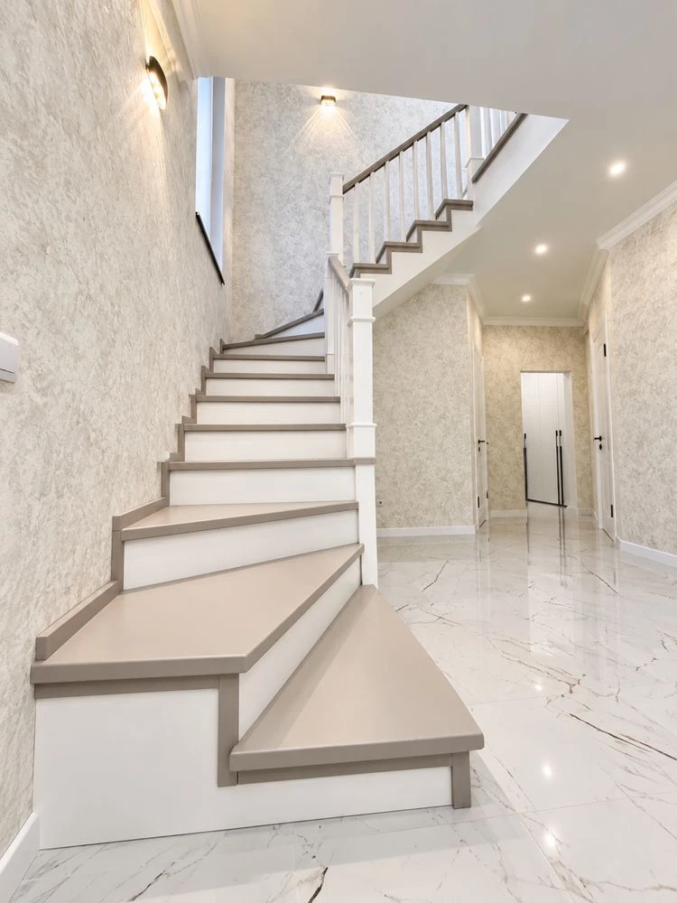 Exclusive corner townhouse with renovation 110m2