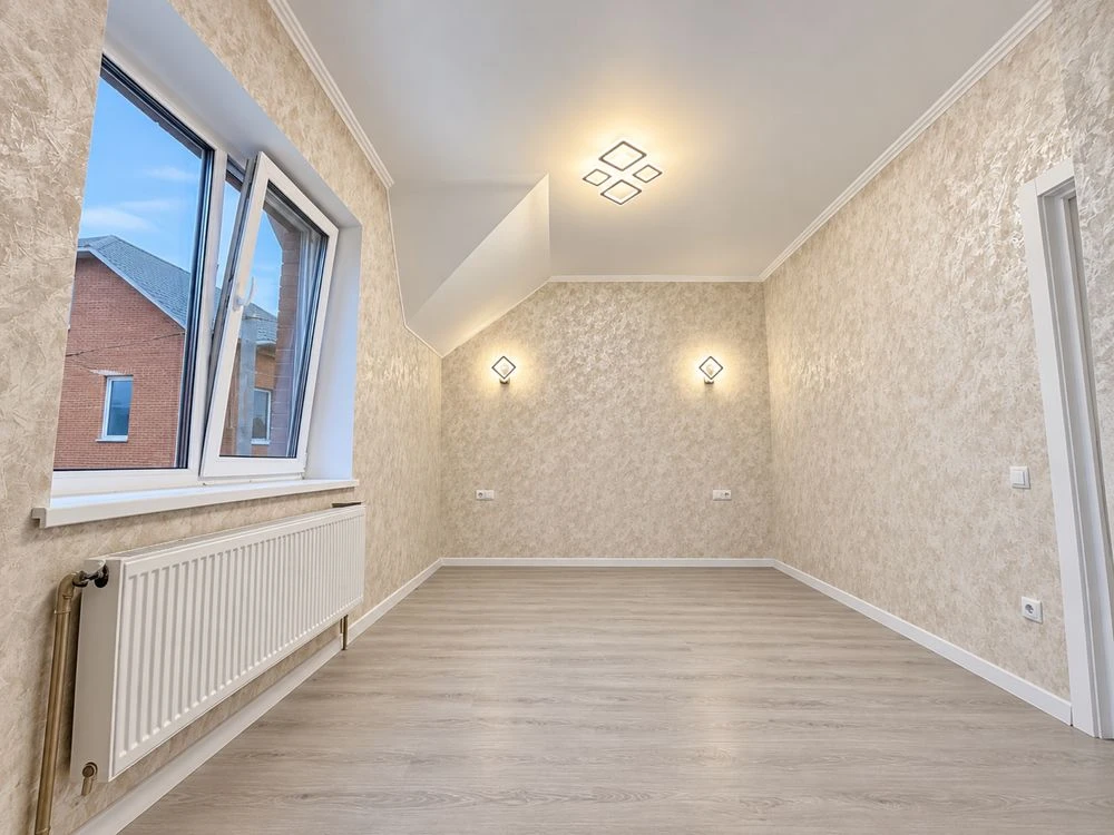 Exclusive corner townhouse with renovation 110m2
