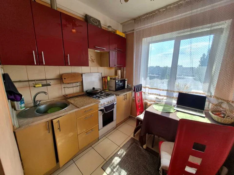 Apartment. Kyiv, Lesya Kurbasa Avenue.