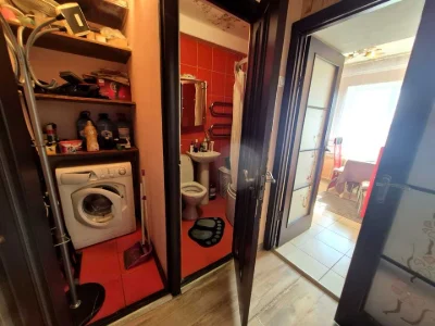 Apartment. Kyiv, Lesya Kurbasa Avenue.